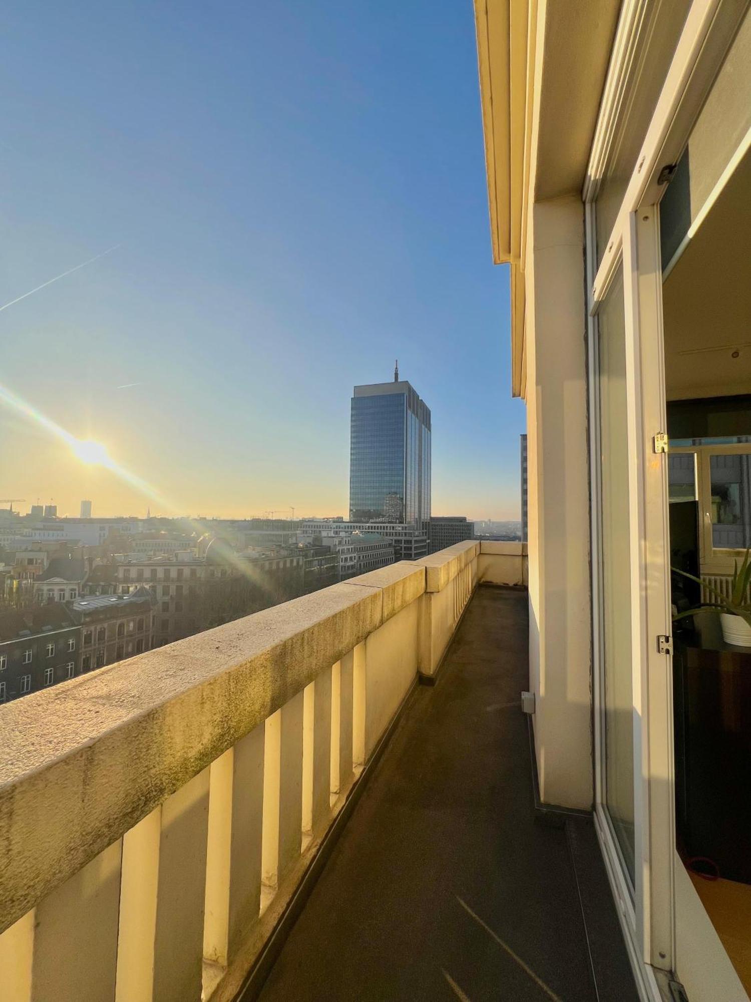 Appartement Lovely Loft In Panoramic View! *